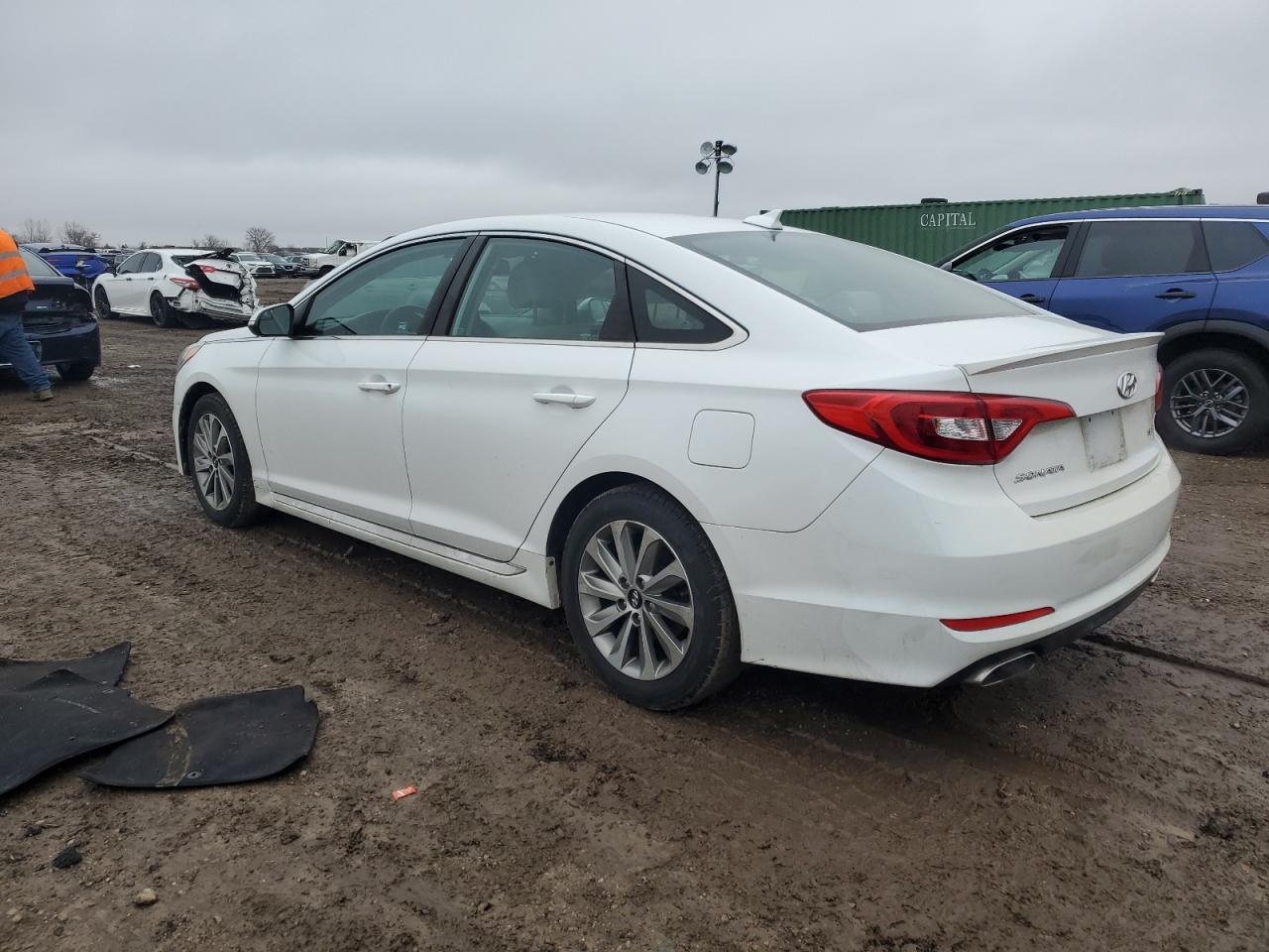 2017 Hyundai Sonata - Image 2