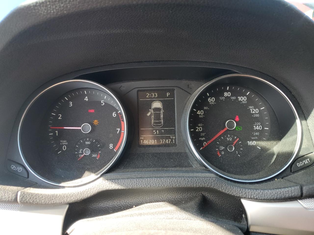 2016 Volkswagen Passat - Image 9