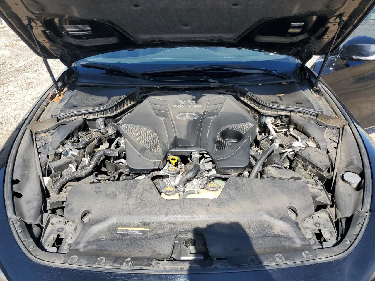2019 Infiniti Q60 - Image 11