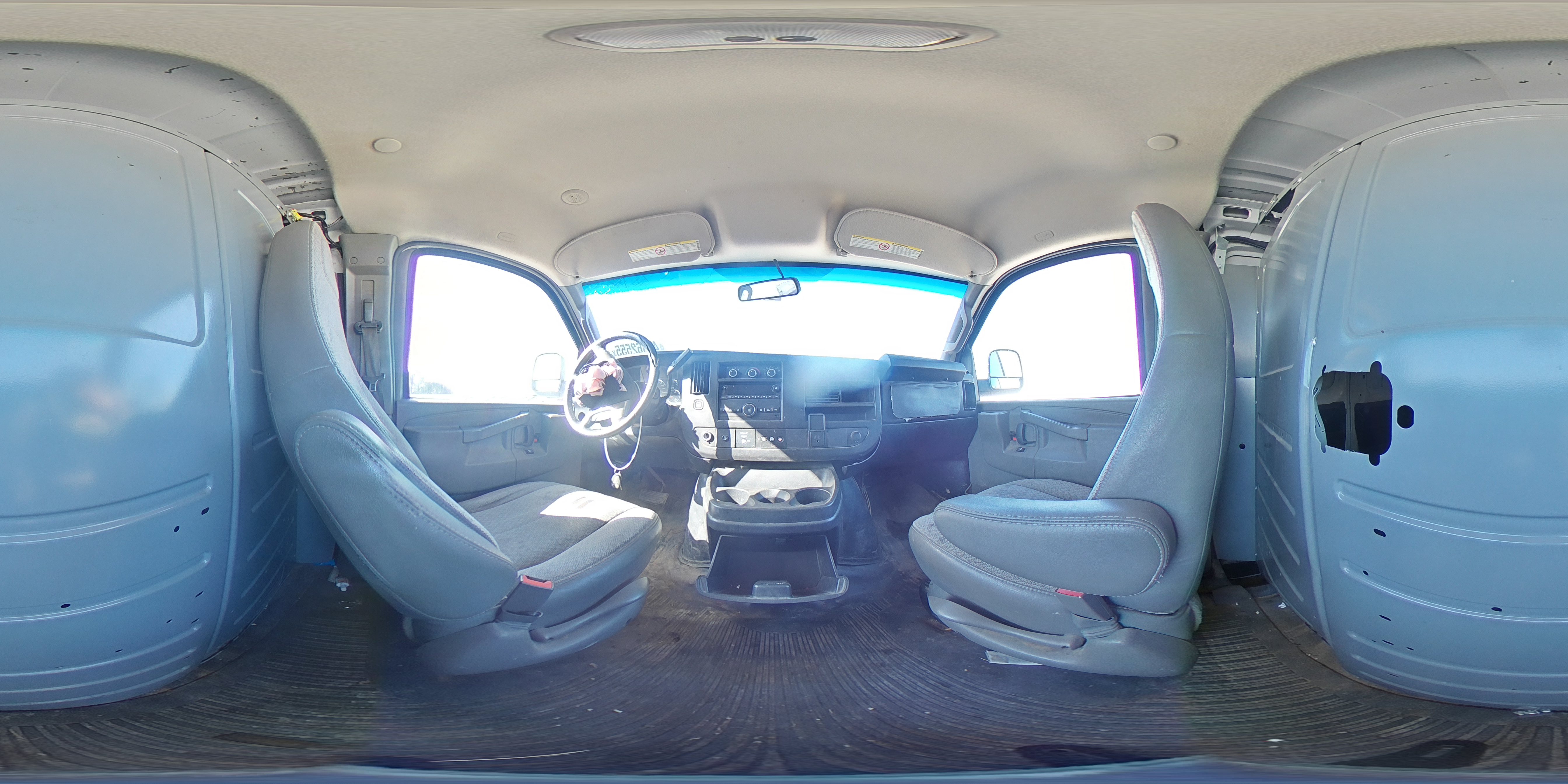 2017 Chevrolet Express - Image 14