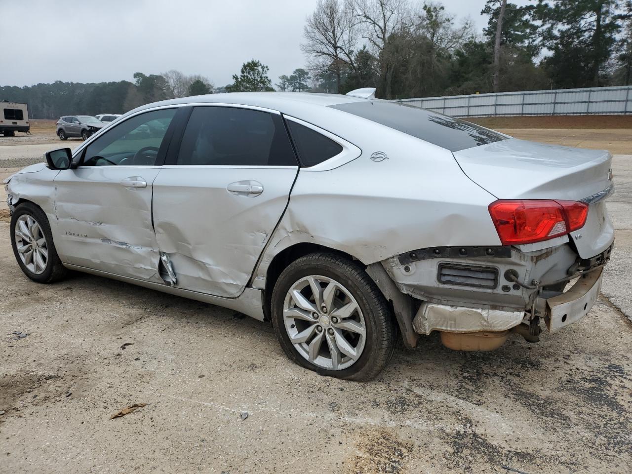 2018 Chevrolet Impala - Image 2