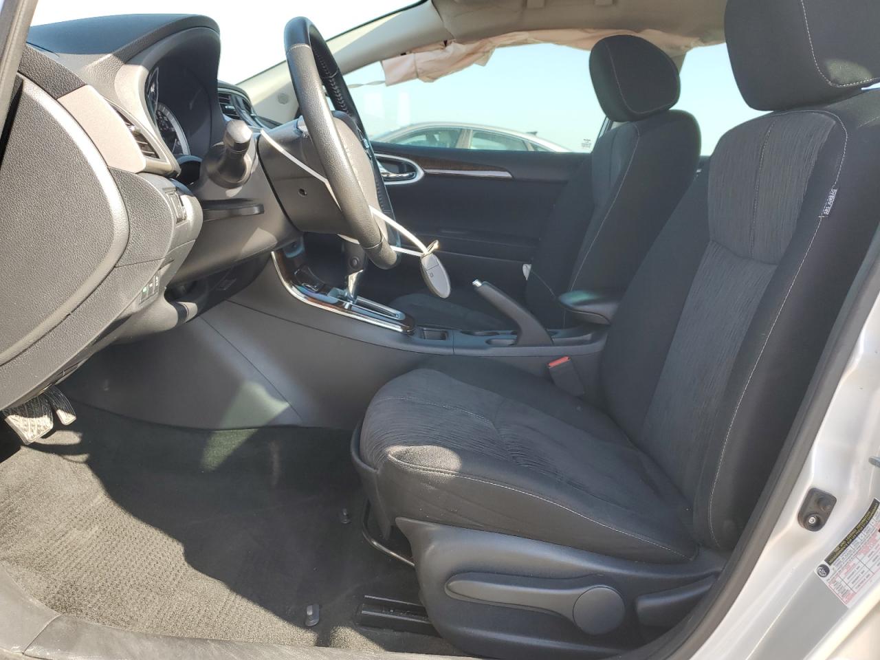 2014 Nissan Sentra - Image 7