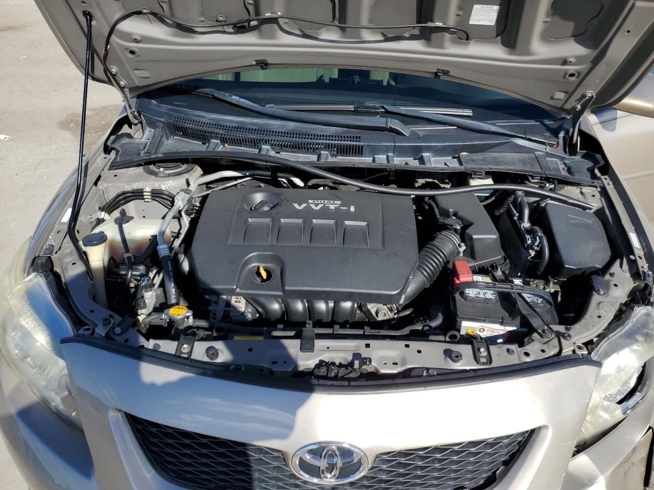 2010 Toyota Corolla - Image 11