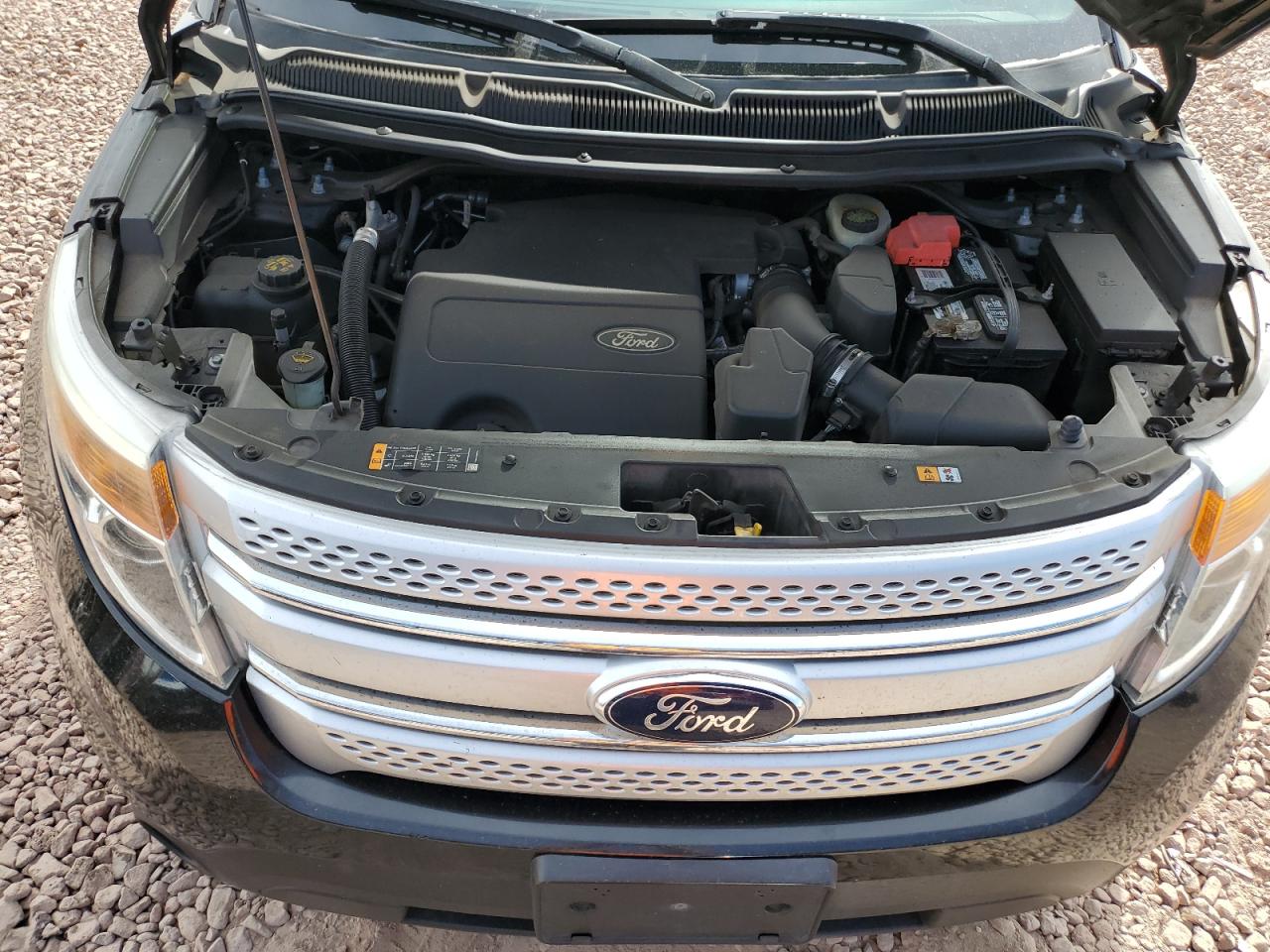 2013 Ford Explorer - Image 12