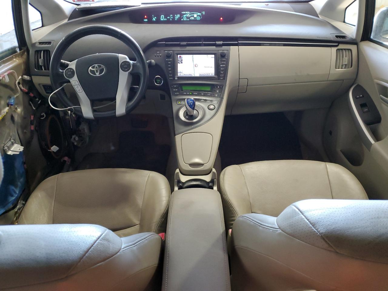 2011 Toyota Prius - Image 8