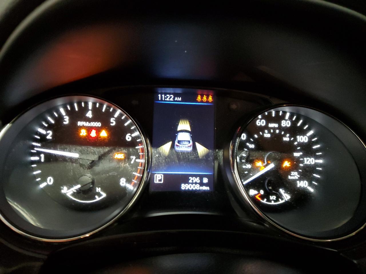 2020 Nissan Rogue - Image 9