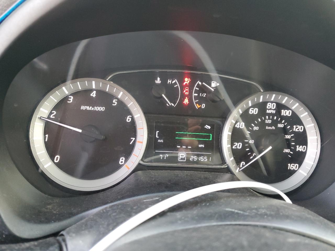 2013 Nissan Sentra - Image 9