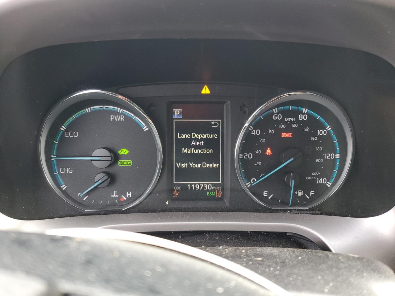 2016 Toyota RAV 4 - Image 9