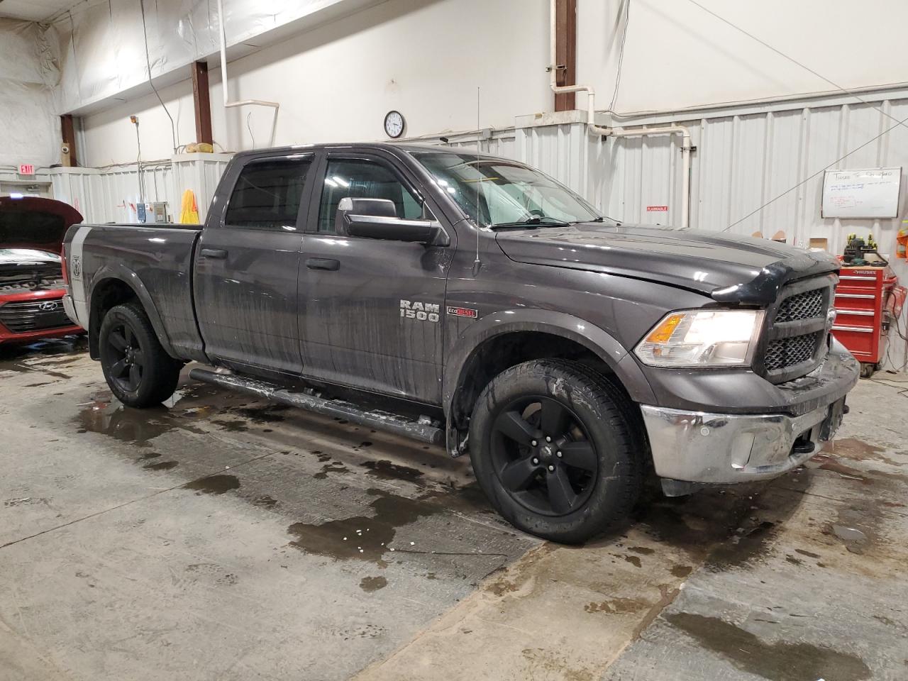 2017 RAM 1500 - Image 4