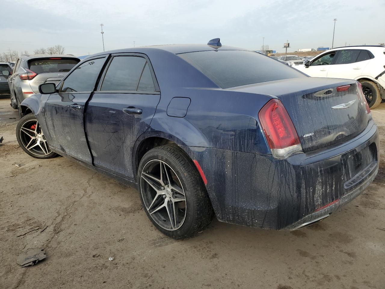 2017 Chrysler 300 - Image 2