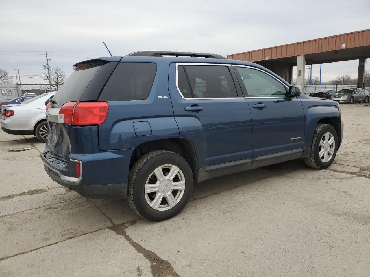 2016 GMC Terrain - Image 3