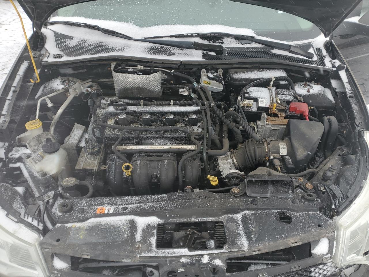 2010 Ford Focus - Image 11