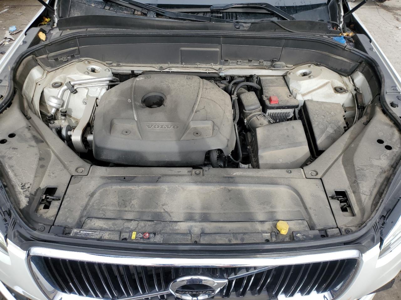 2016 Volvo XC90 - Image 12