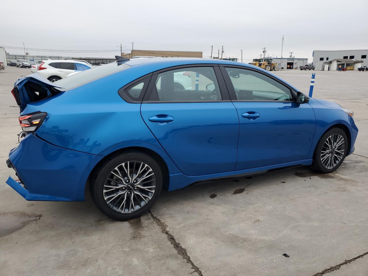 2023 Kia Forte - Image 3