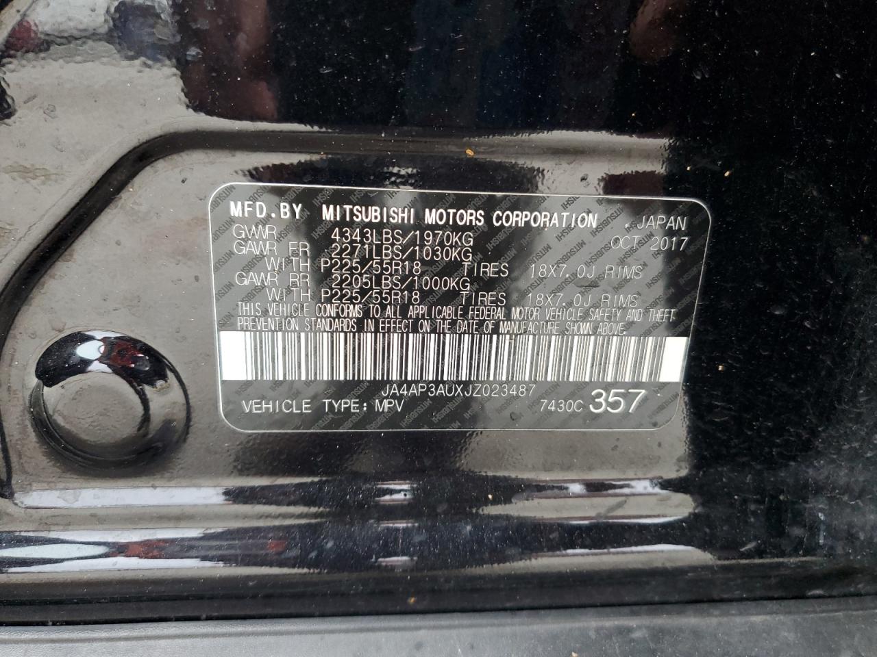2018 Mitsubishi Outlander - Image 12