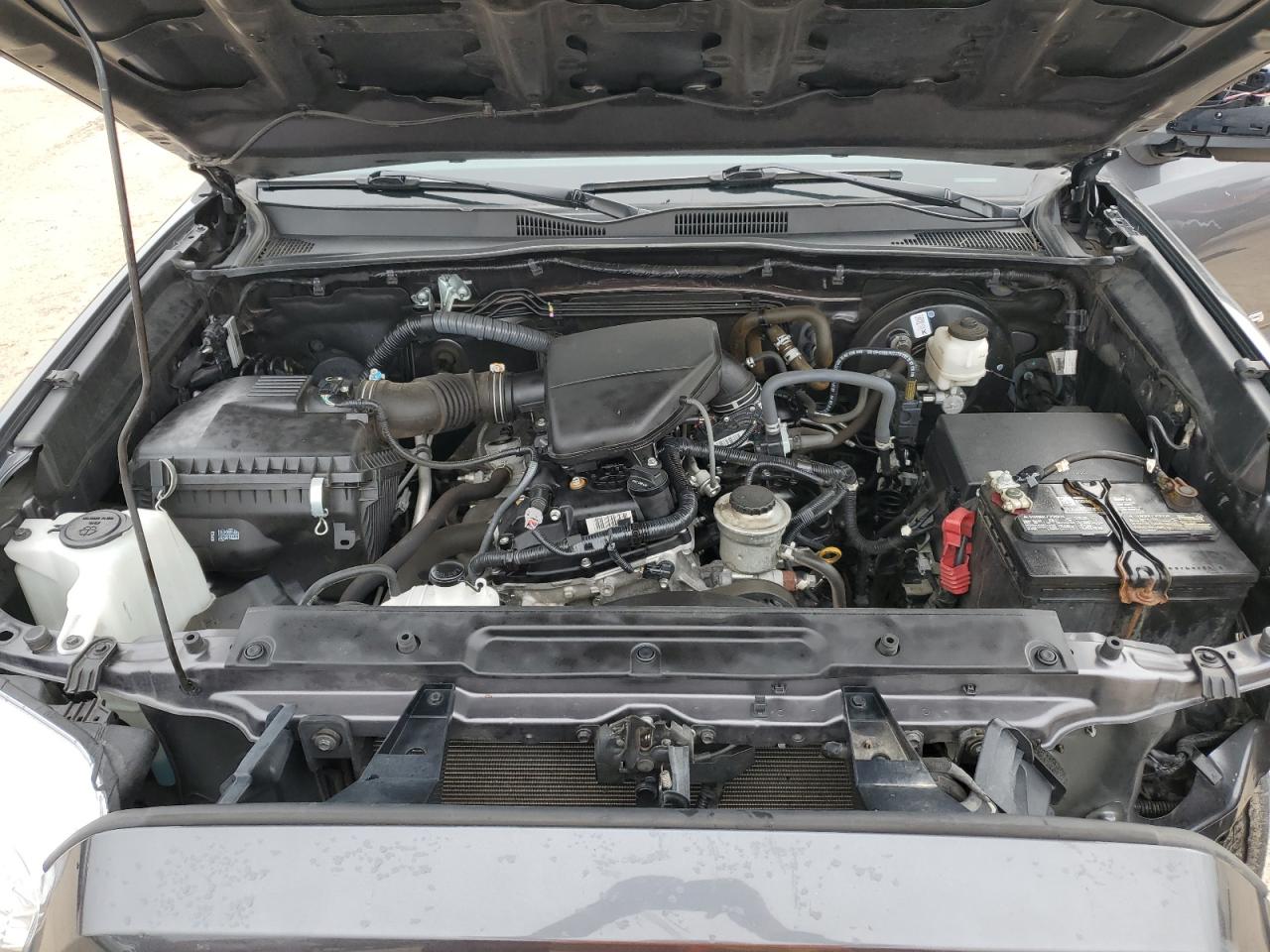 2022 Toyota Tacoma - Image 11