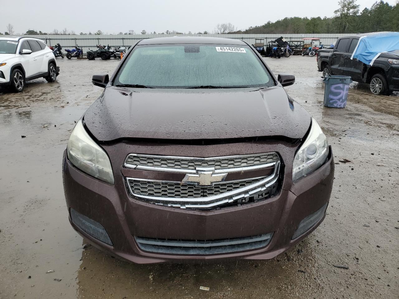 2015 Chevrolet Malibu - Image 5