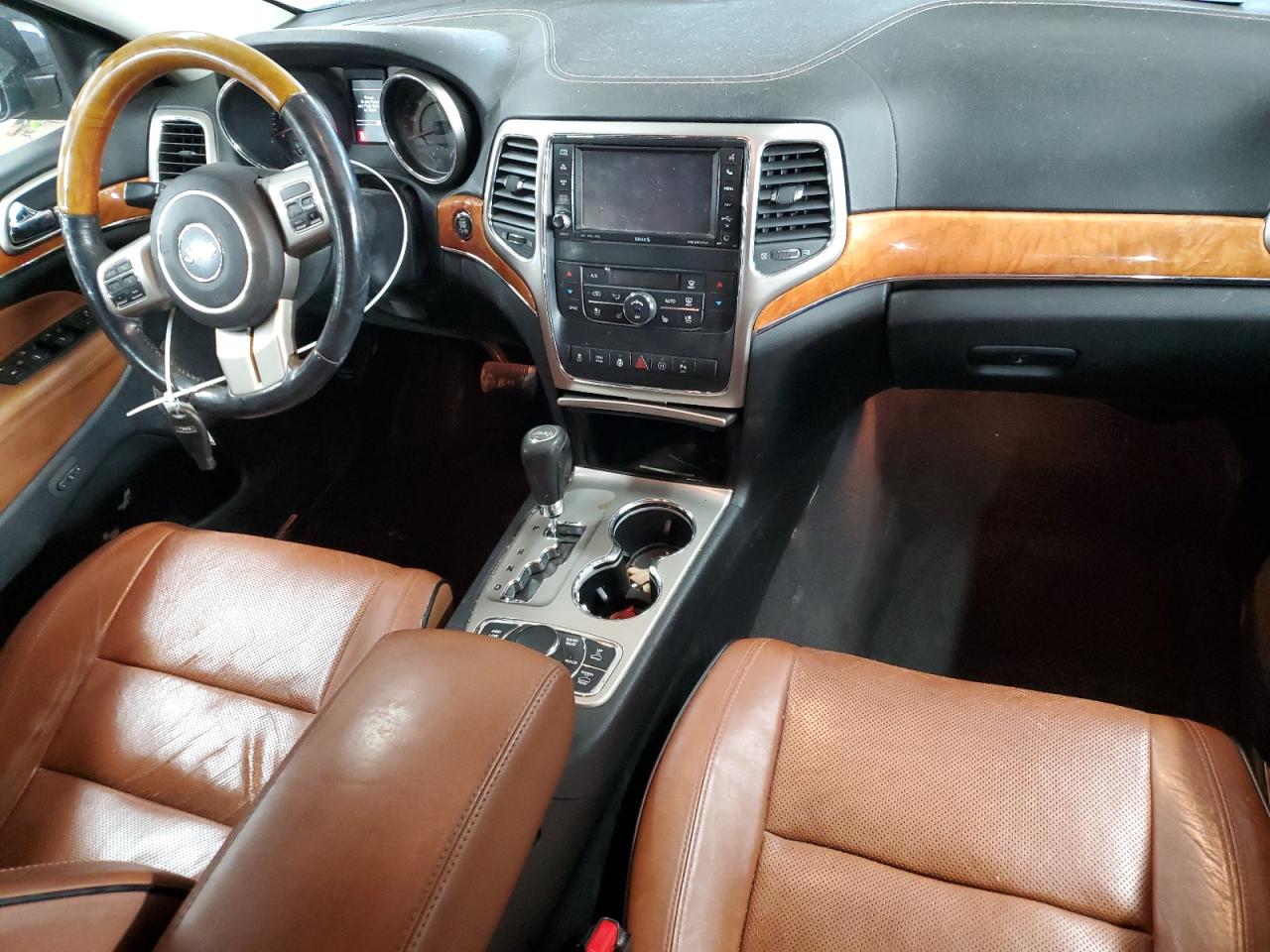 2012 Jeep Grand Cherokee - Image 8