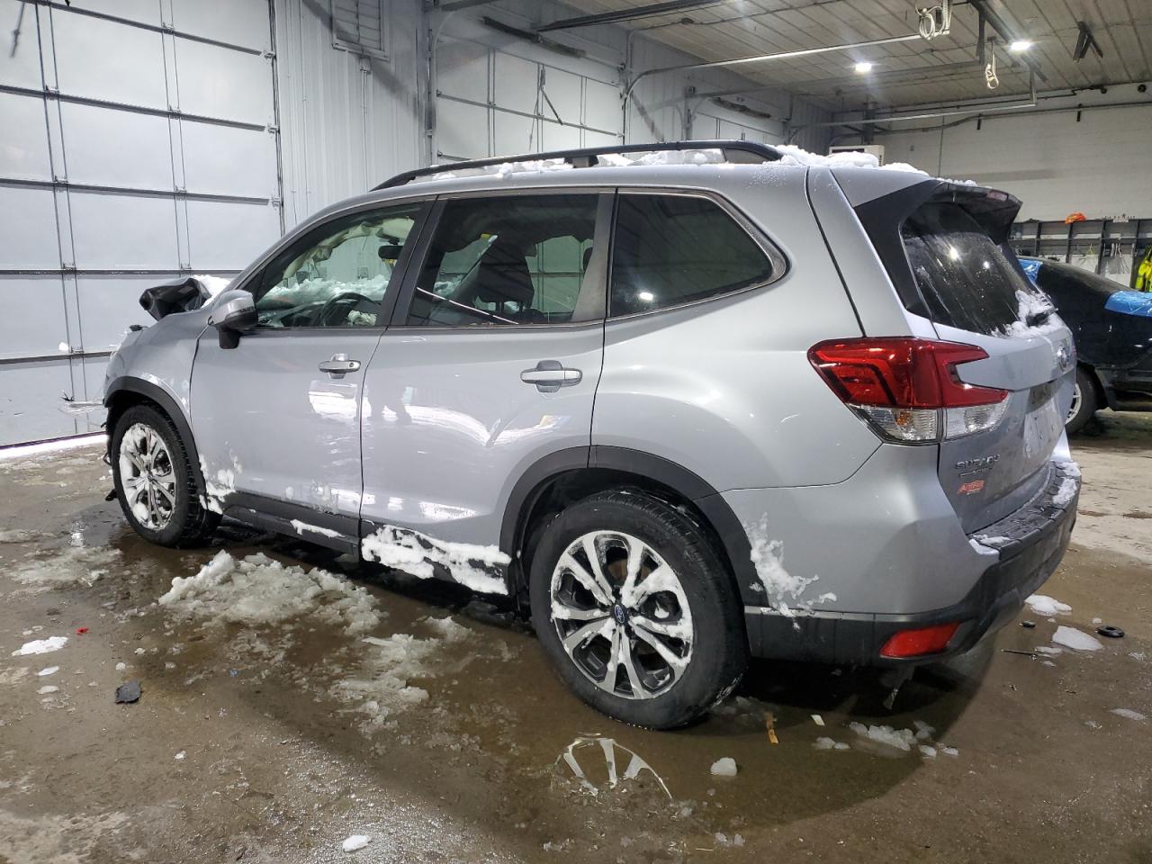 2019 Subaru Forester - Image 2