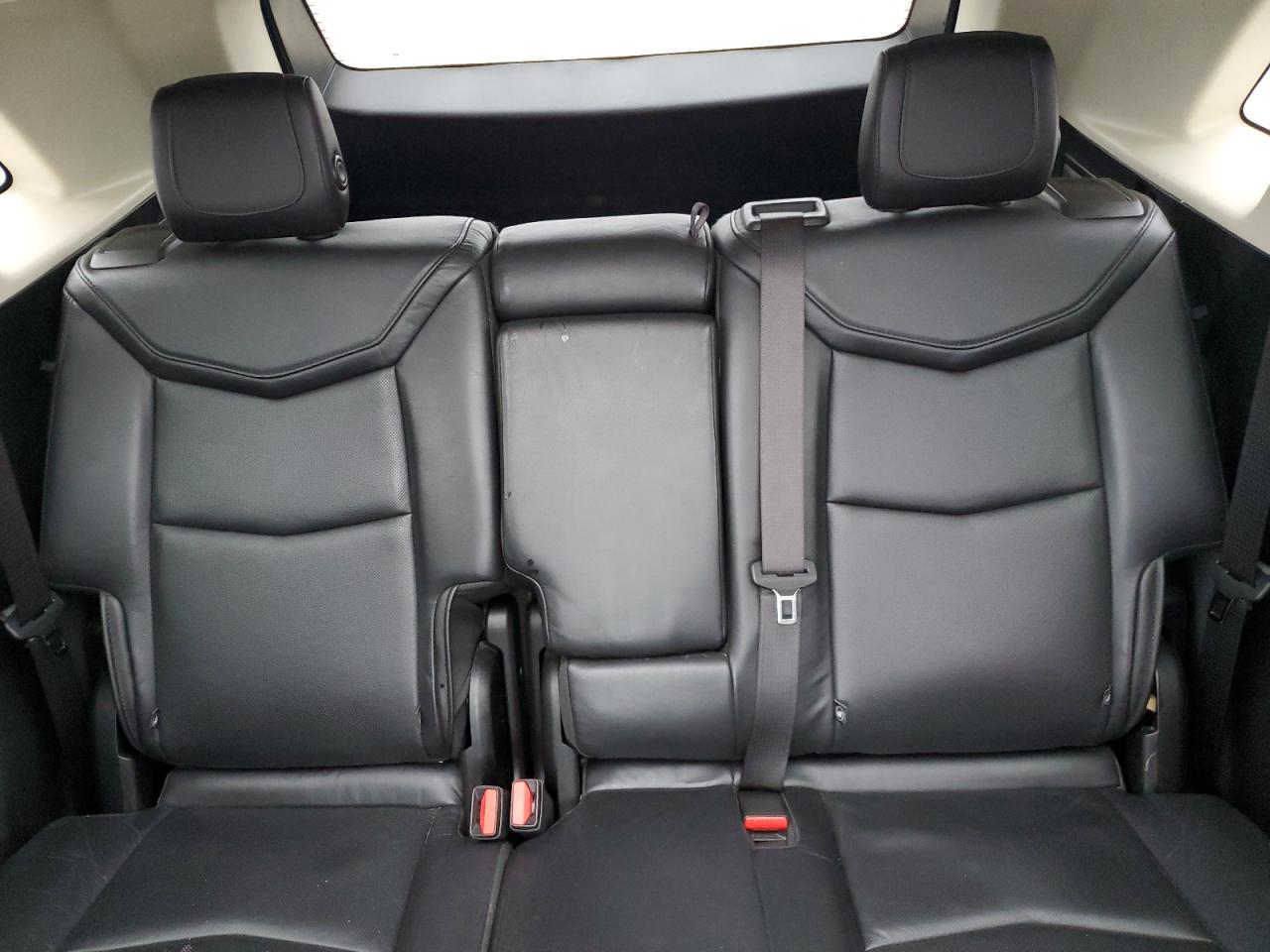 2019 Cadillac XT5 - Image 10