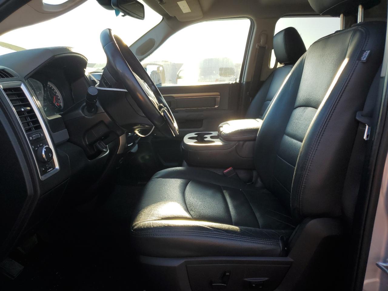 2014 RAM 1500 - Image 7