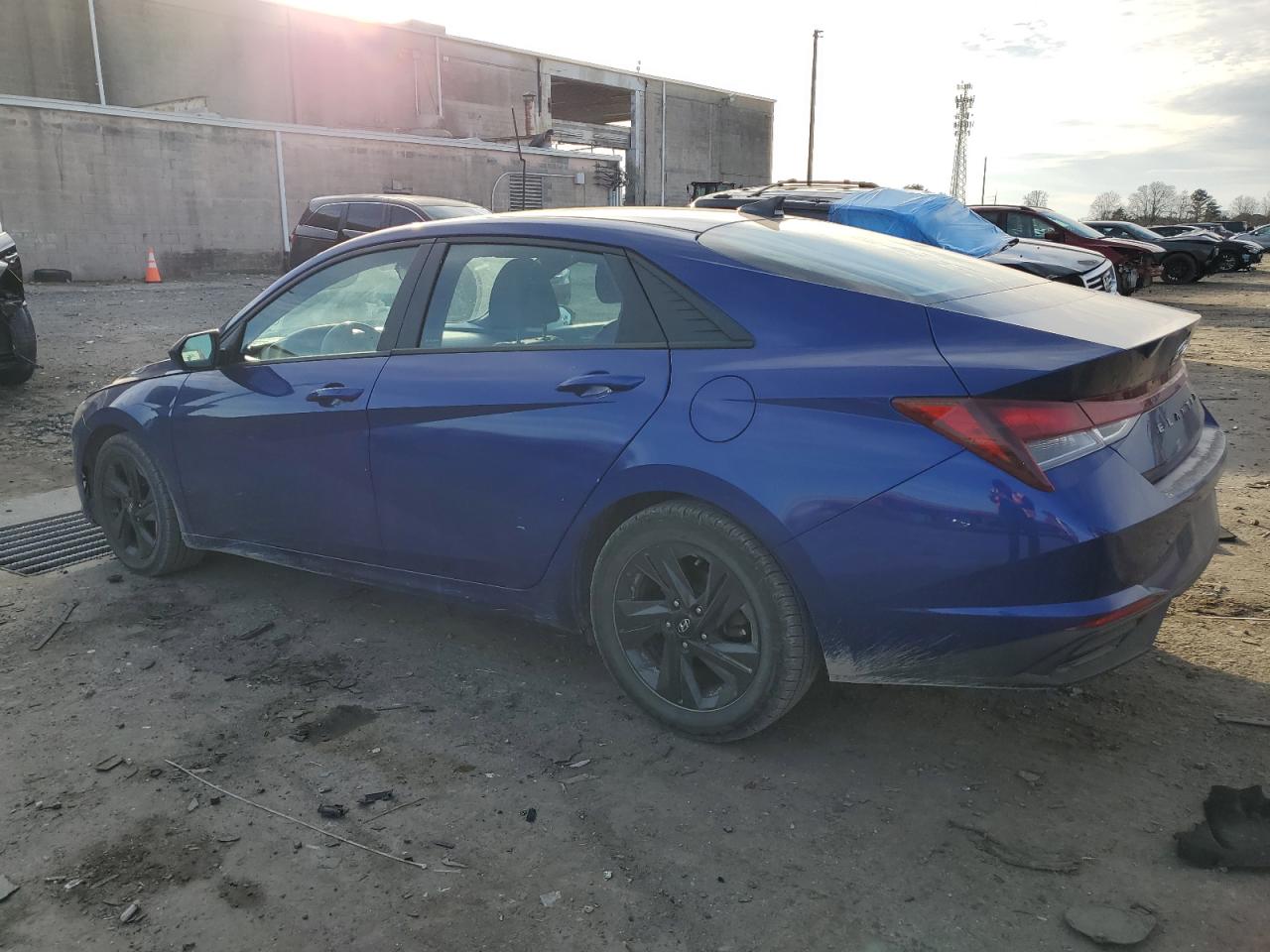 2021 Hyundai Elantra - Image 2