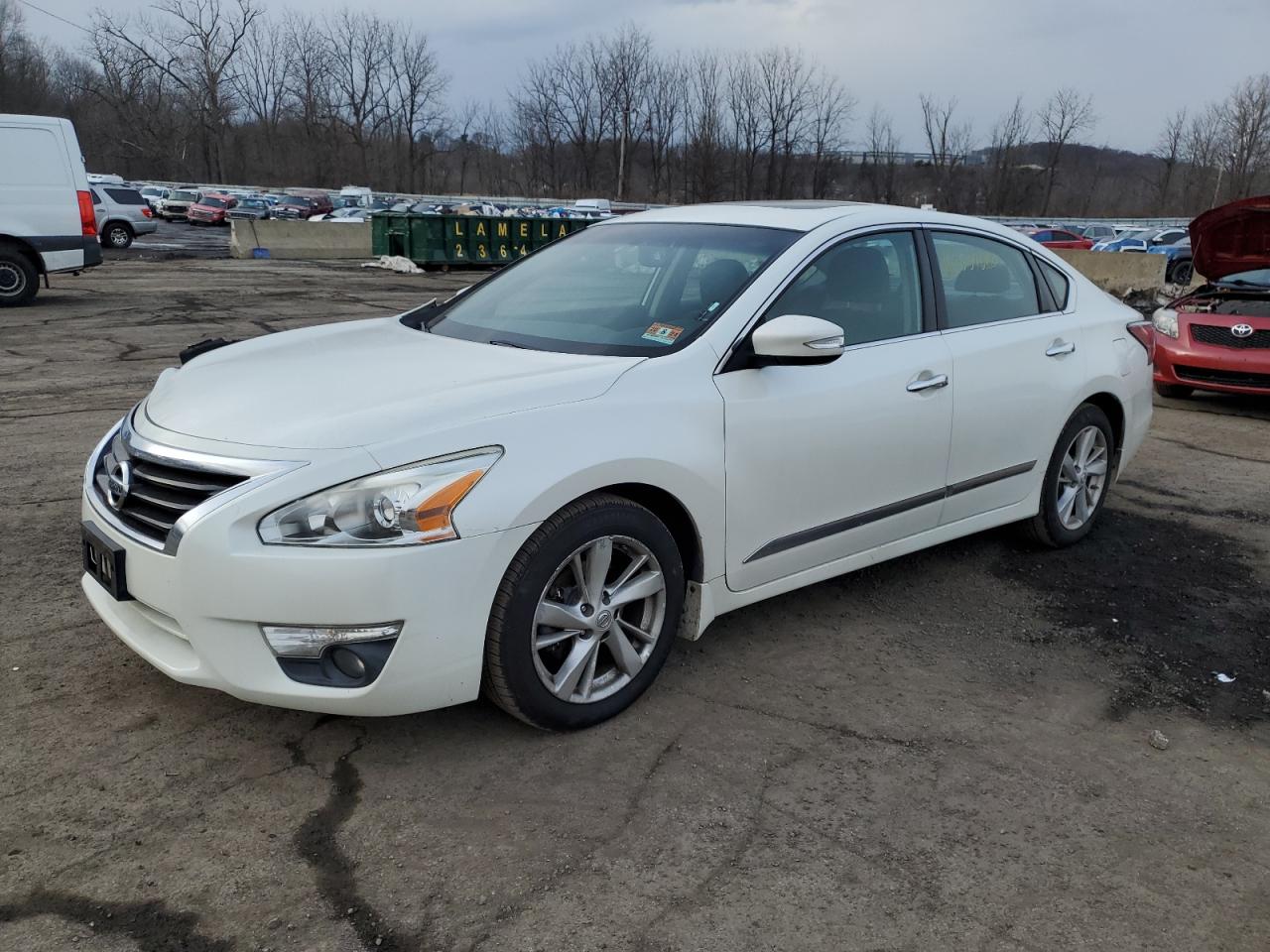 2015 Nissan Altima - Image 1