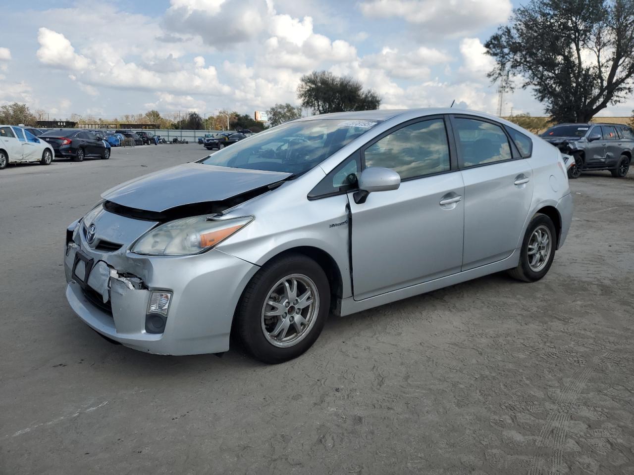 2010 Toyota Prius - Image 1