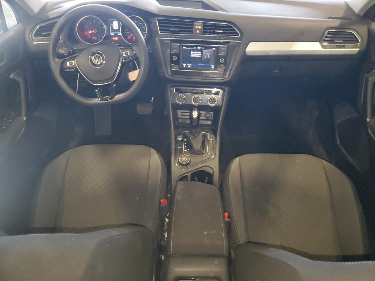 2020 Volkswagen Tiguan - Image 8