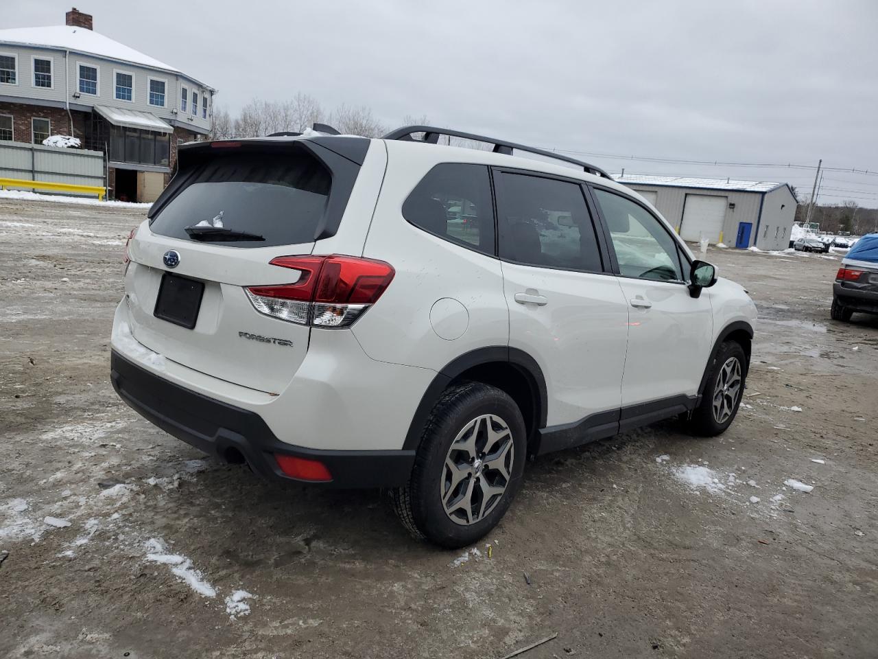 2024 Subaru Forester - Image 3