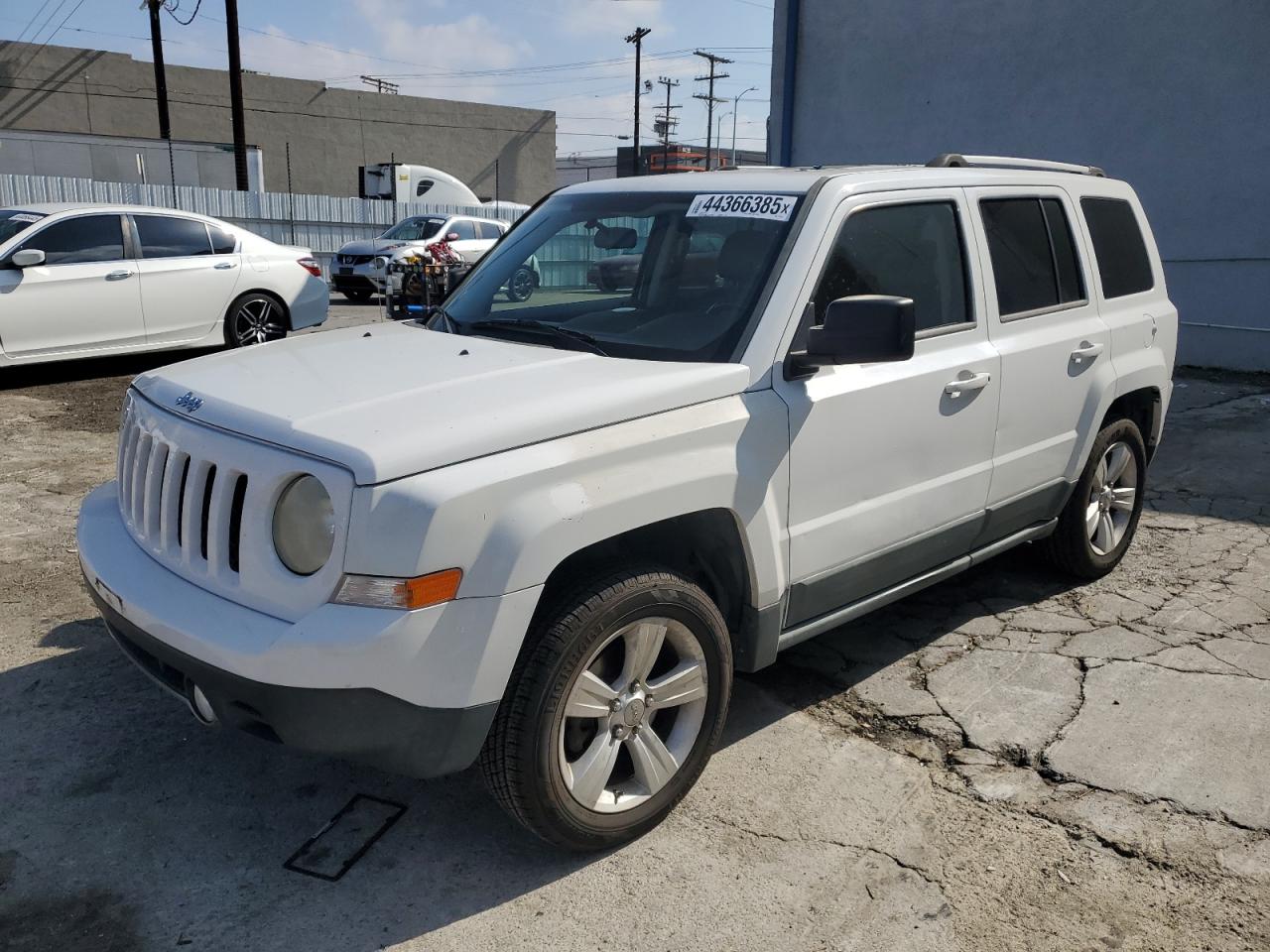2011 Jeep Liberty (Patriot) - Image 1