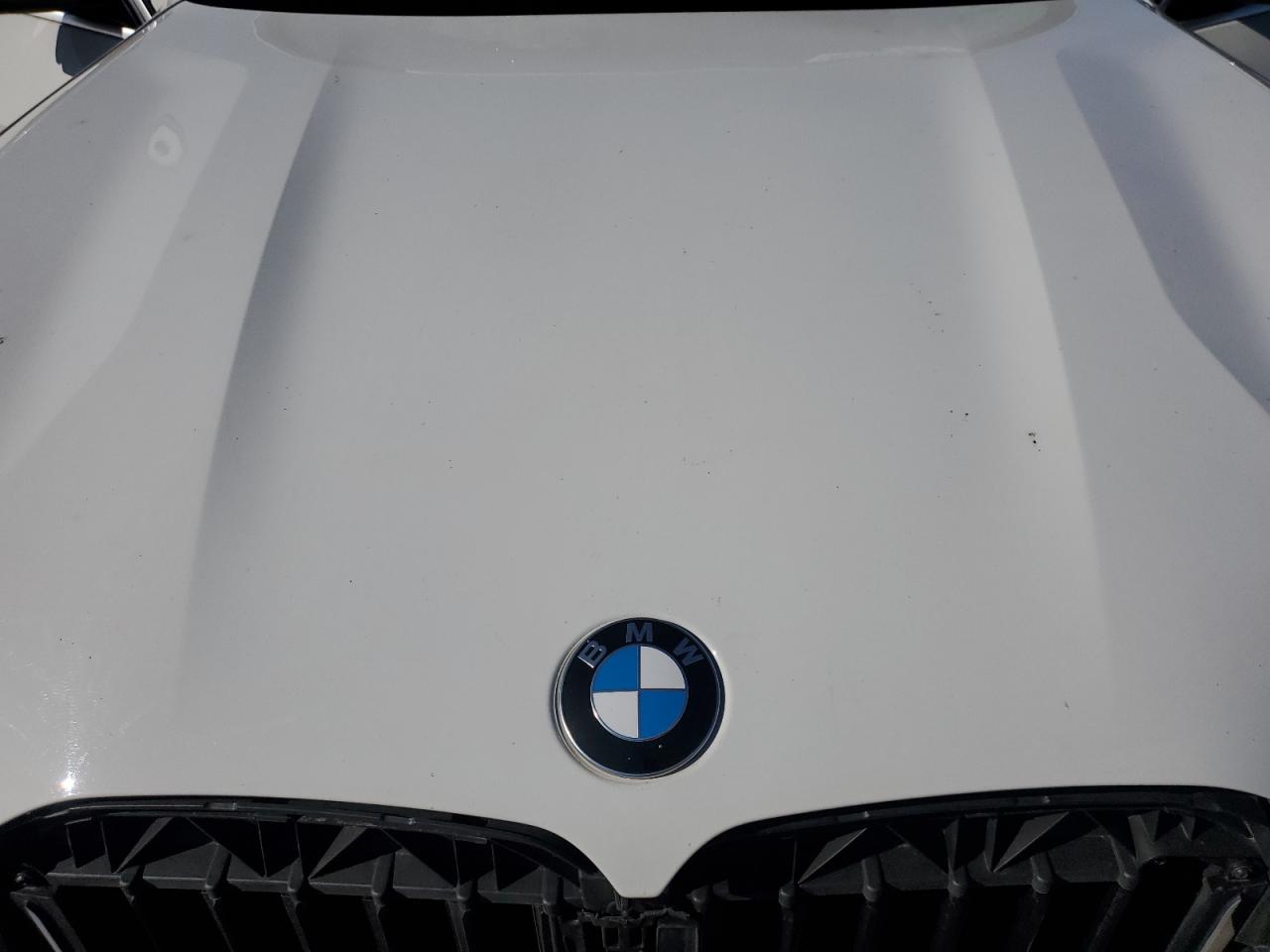 2020 BMW X7 - Image 13