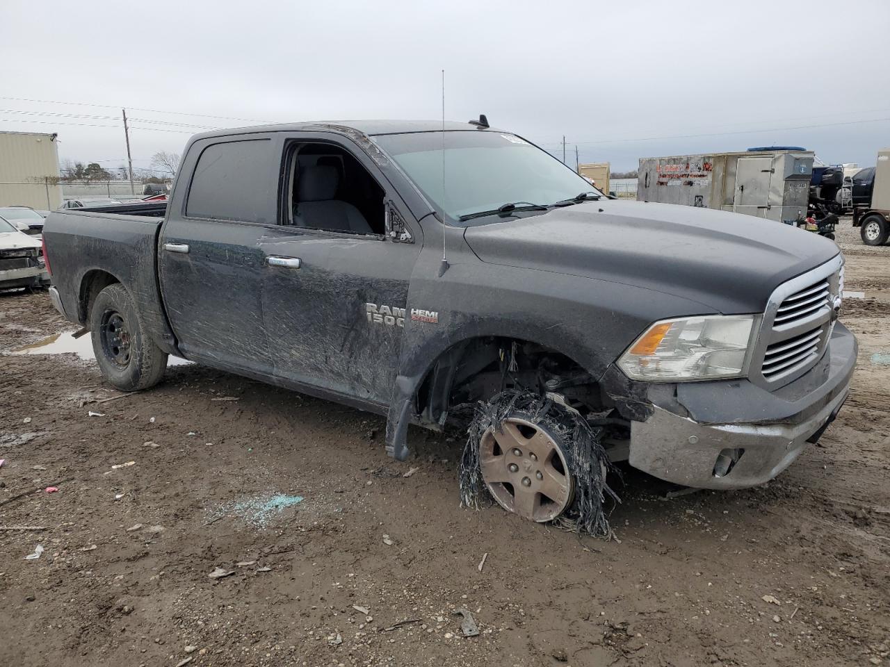 2018 RAM 1500 - Image 4
