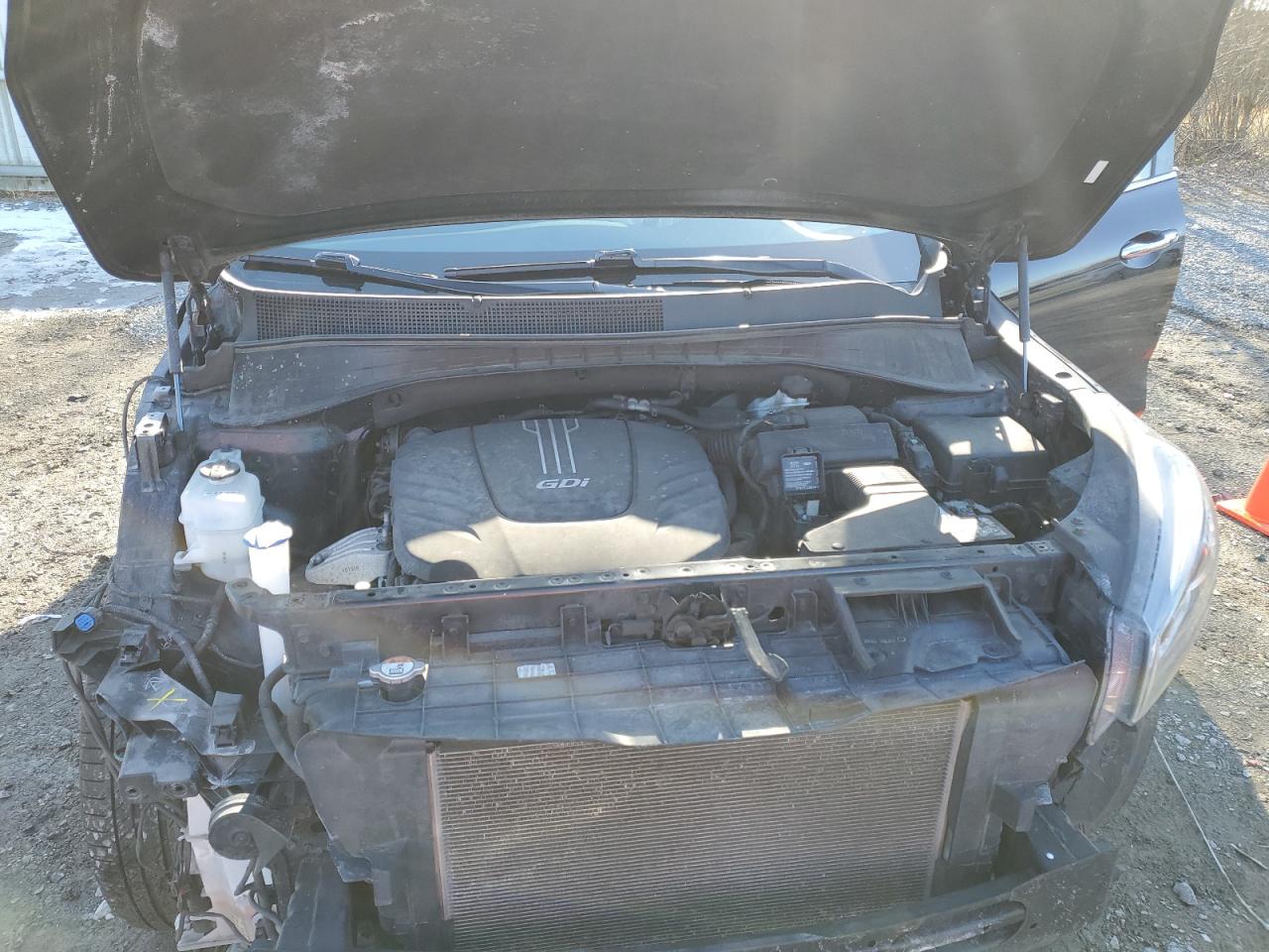 2016 Kia Sorento - Image 13