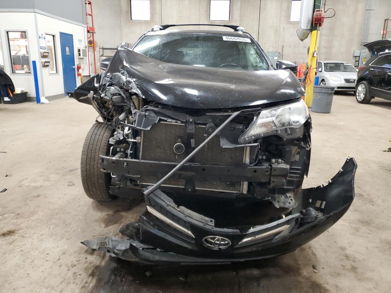 2015 Toyota RAV 4 - Image 5