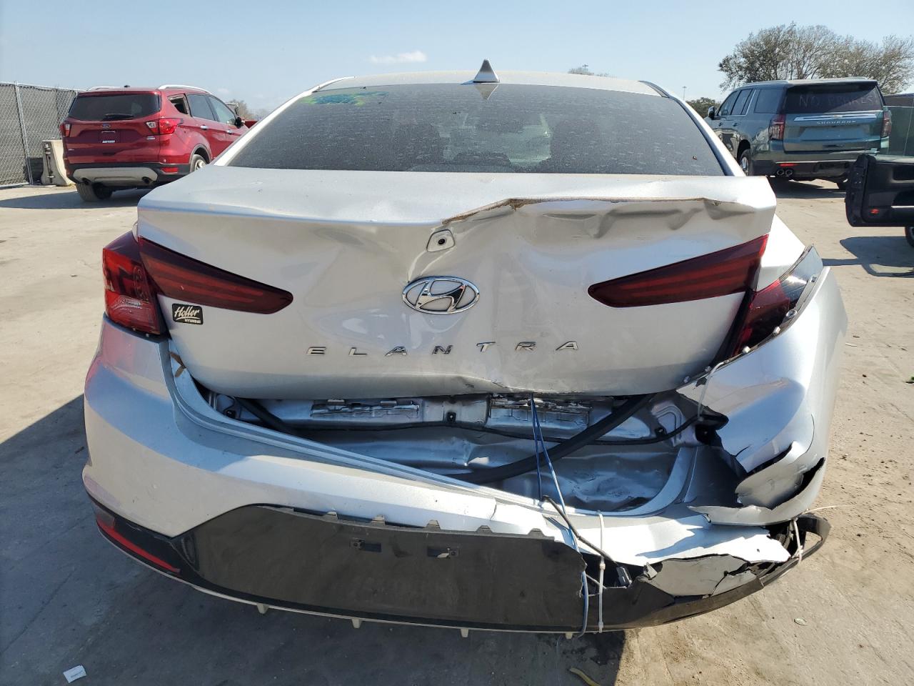 2020 Hyundai Elantra - Image 6