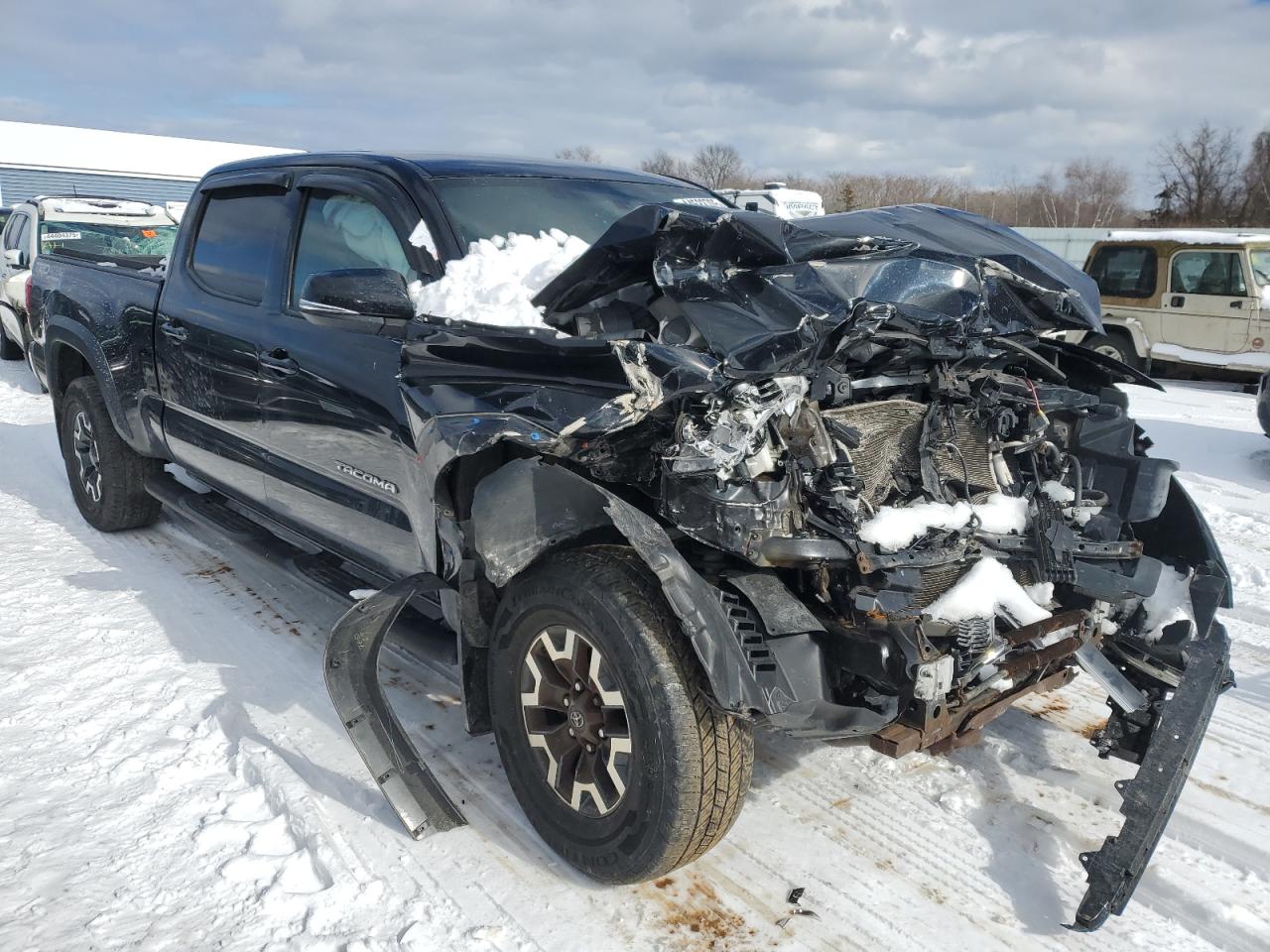 2017 Toyota Tacoma - Image 4