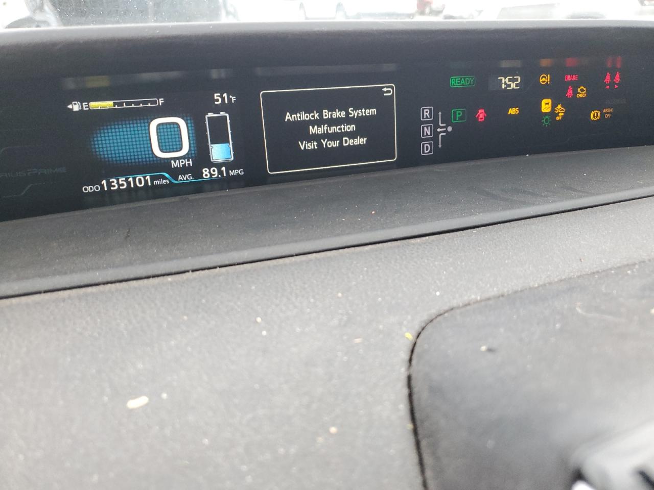 2017 Toyota Prius - Image 9