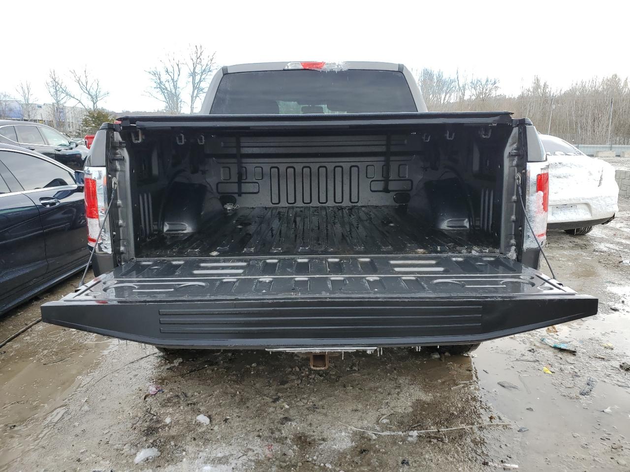2017 Ford F-150 - Image 6