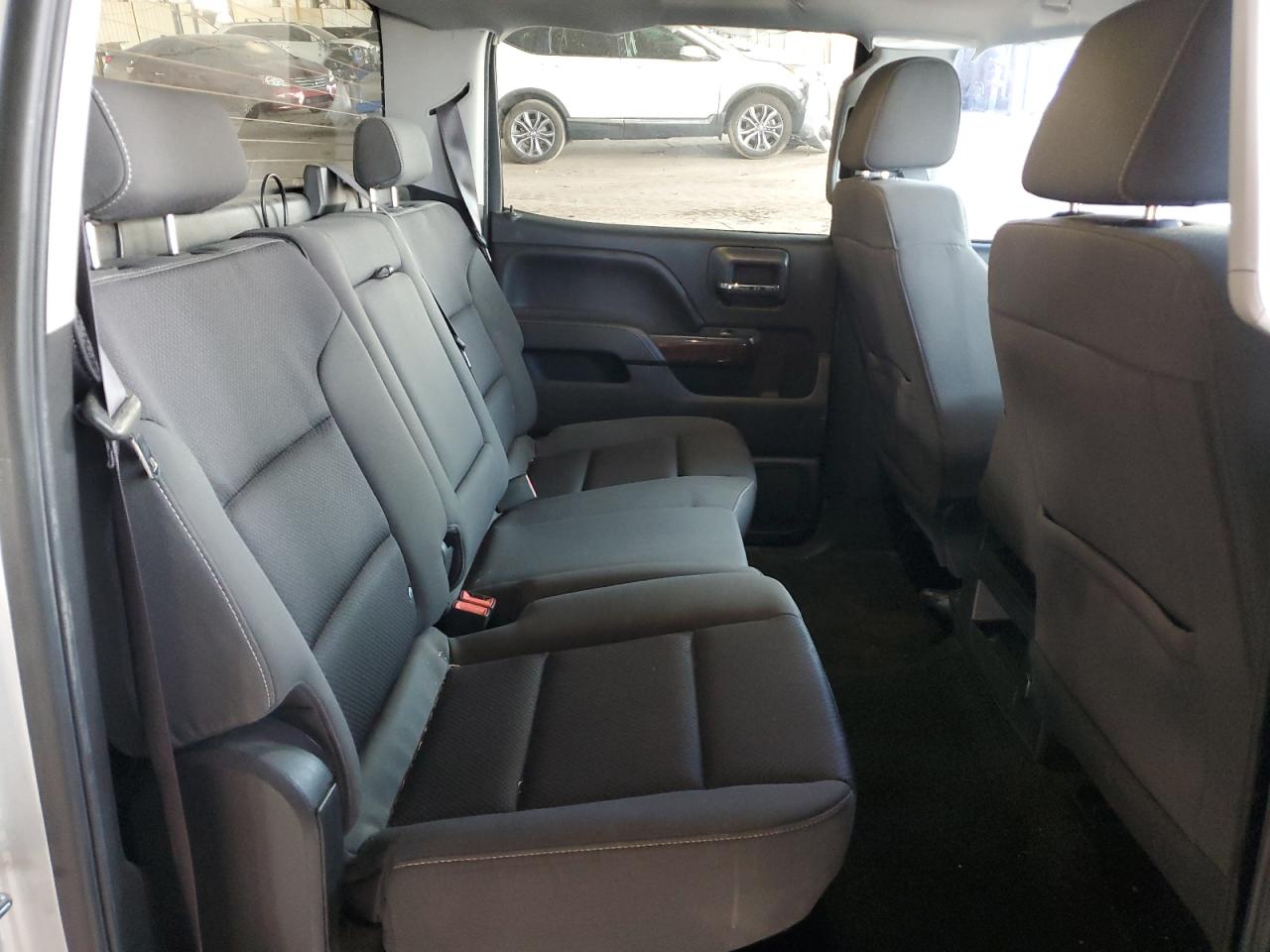 2016 GMC Sierra - Image 10
