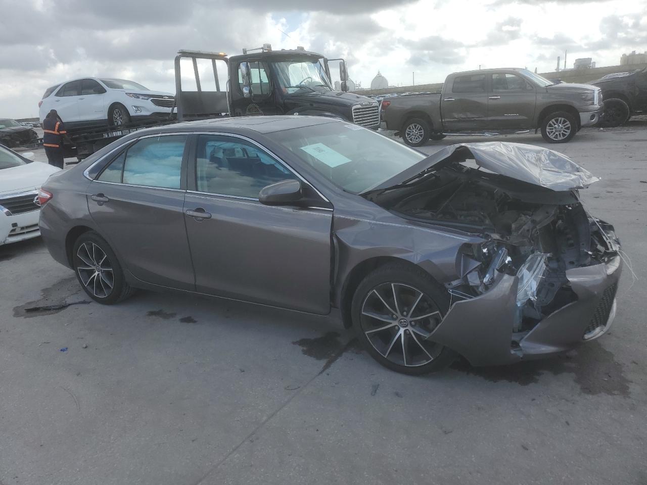 2016 Toyota Camry - Image 4