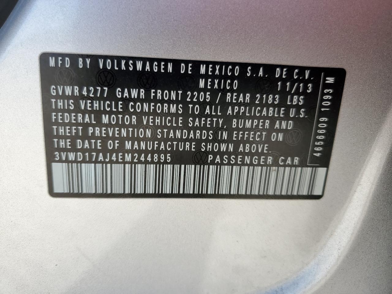2014 Volkswagen Jetta - Image 13