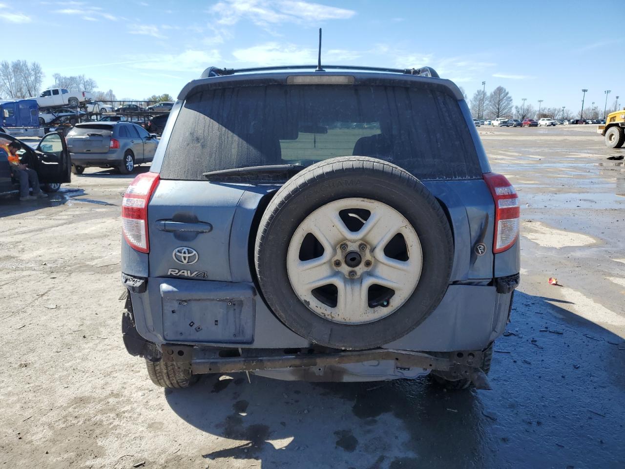2012 Toyota RAV 4 - Image 6