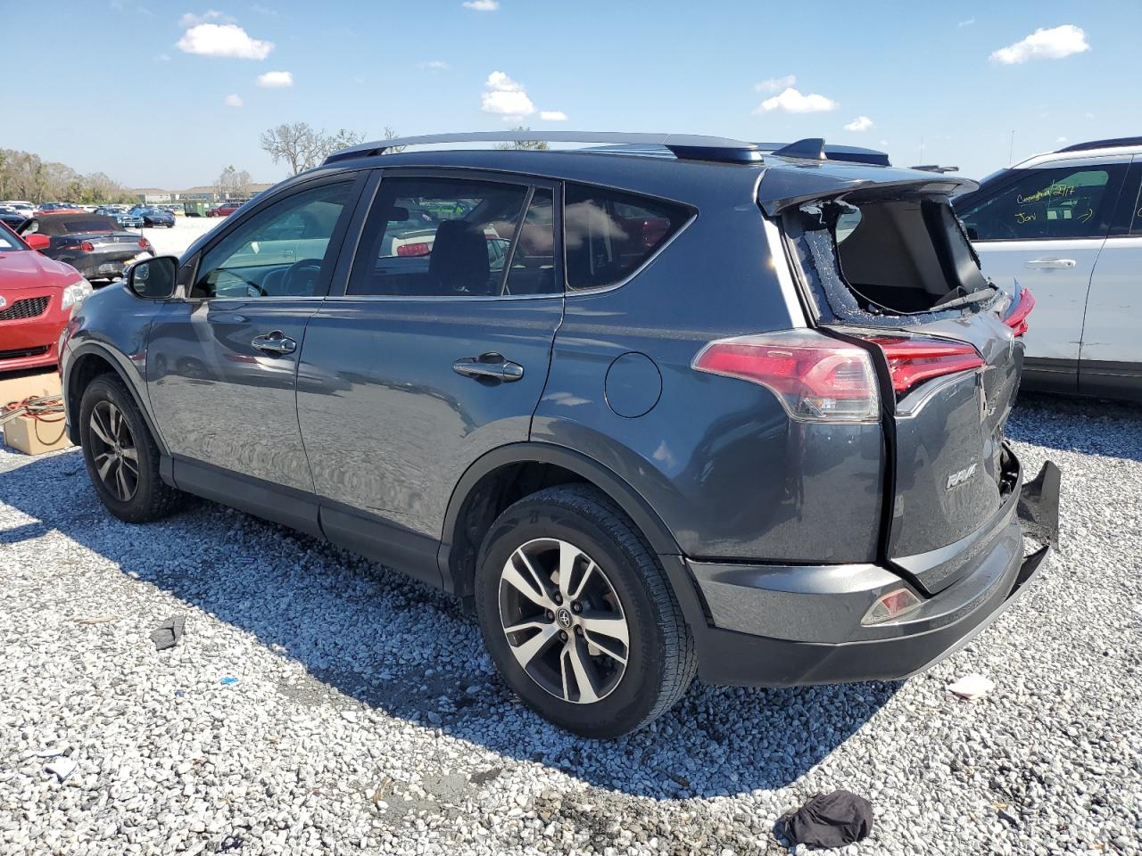 2017 Toyota RAV 4 - Image 2