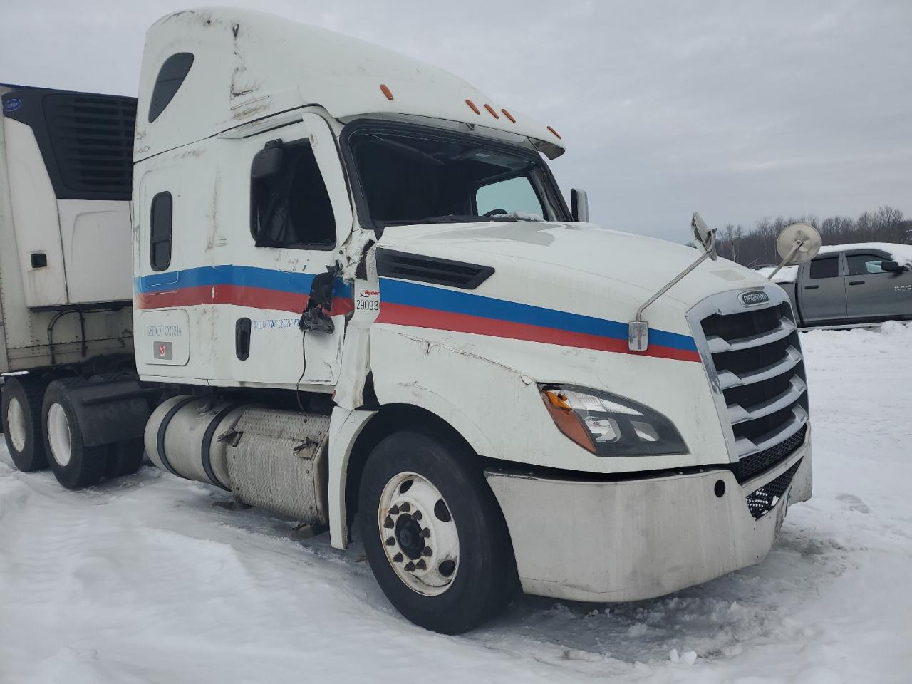 Central Square, NY에서 판매 중인 2020 Freightliner Cascadia Semi Truck - Rollover