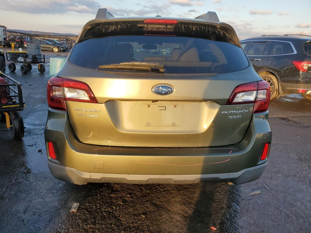 2015 Subaru Outback - Image 6