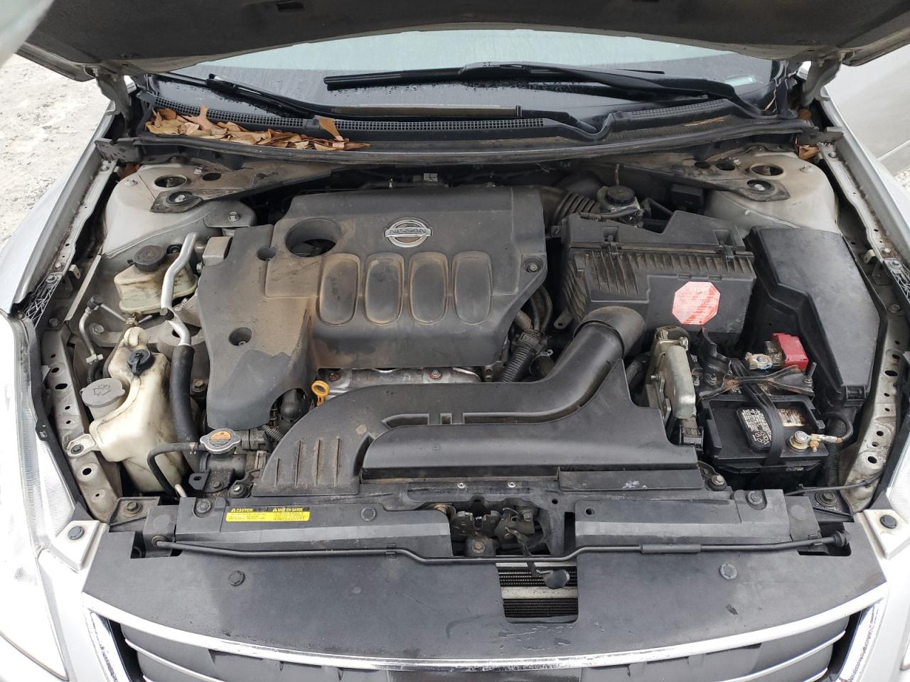2010 Nissan Altima - Image 11