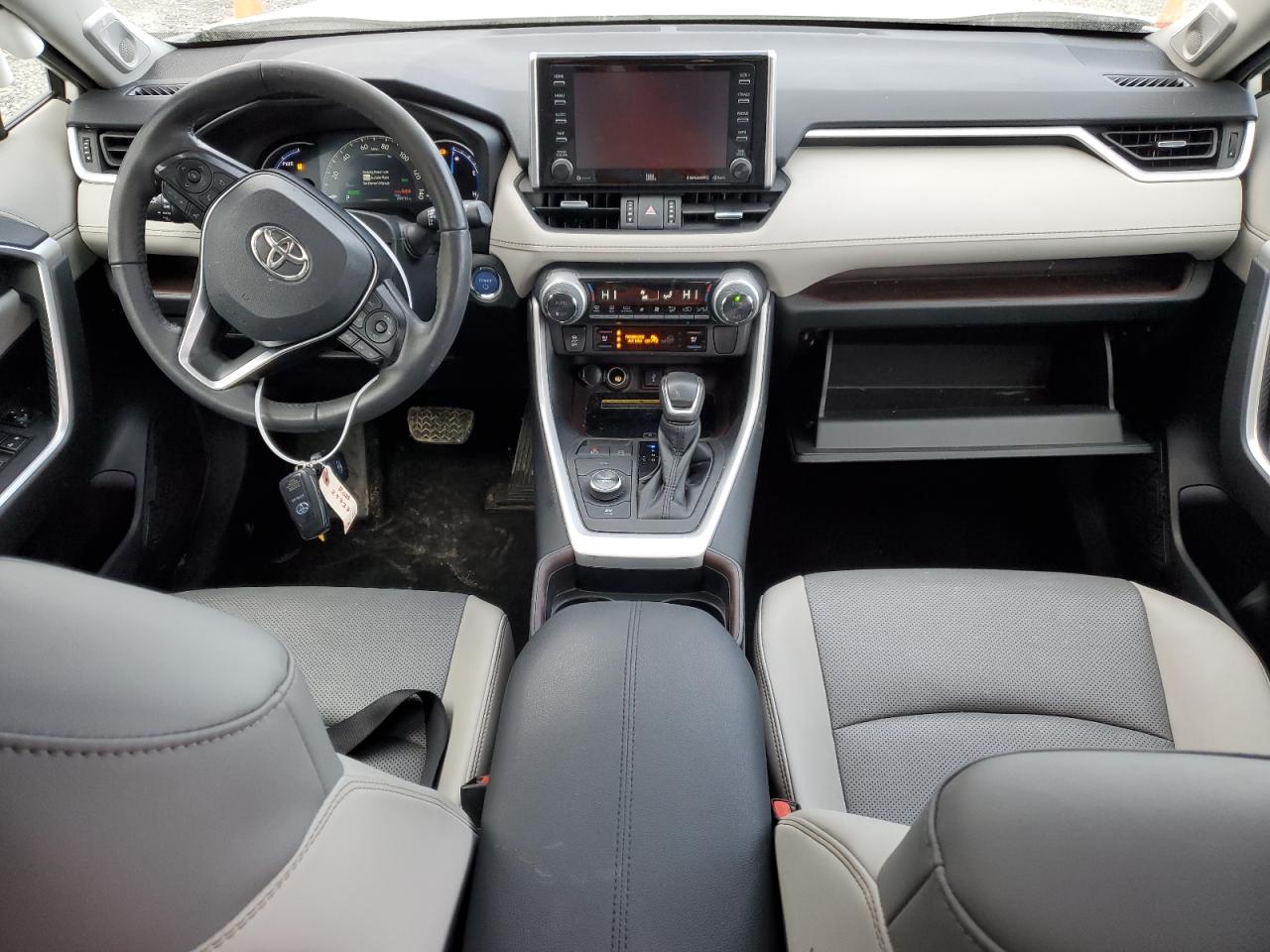 2021 Toyota RAV 4 - Image 8