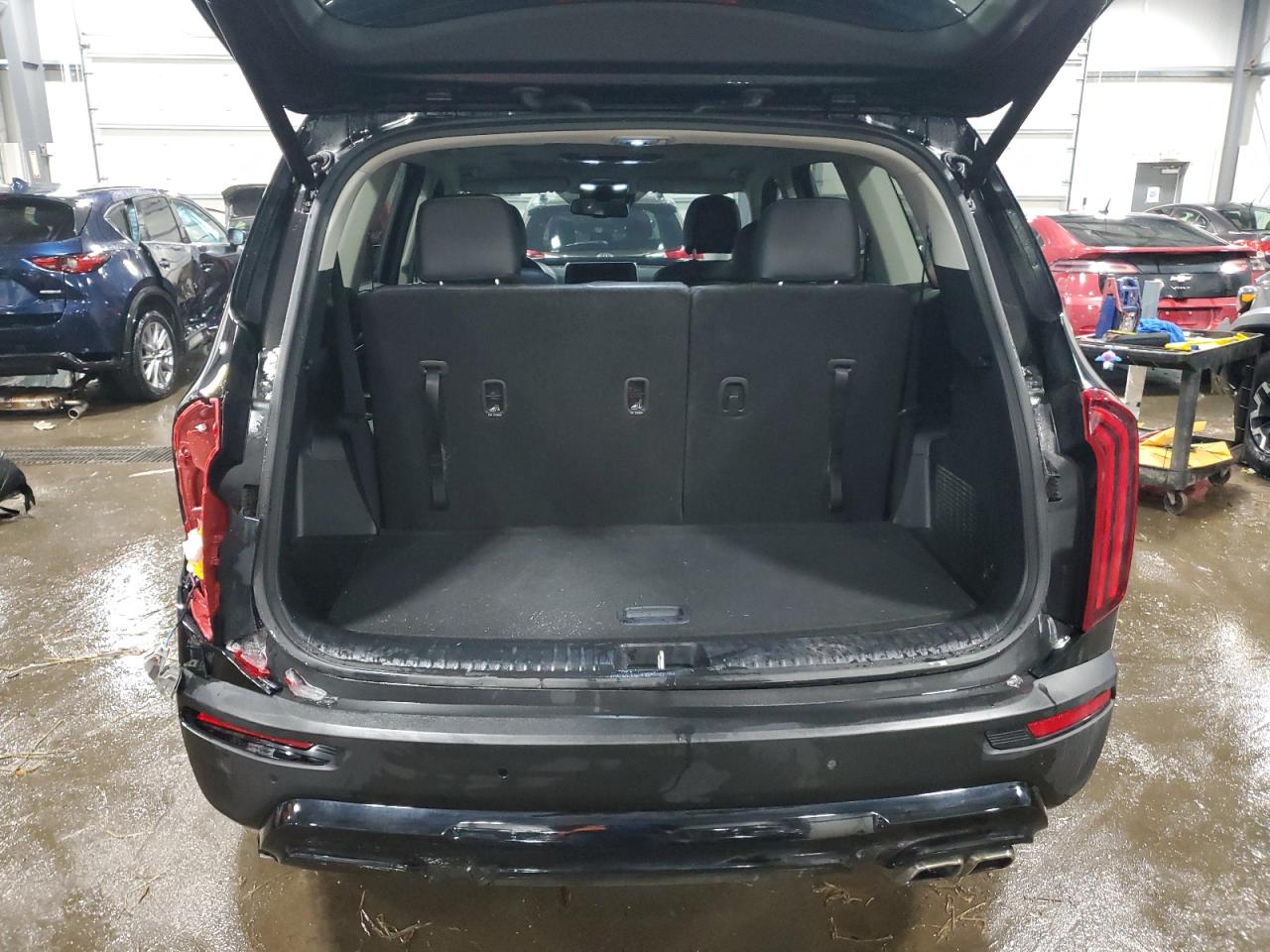 2022 Kia Telluride - Image 6