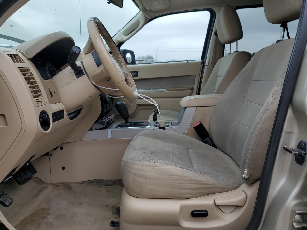 2010 Ford Escape - Image 7